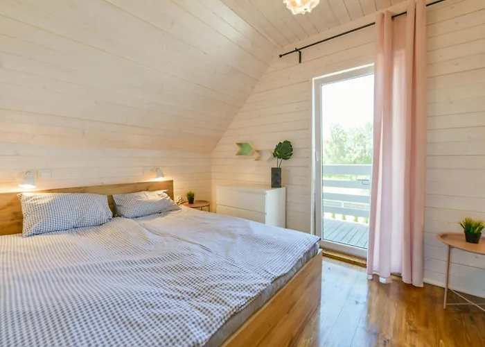 Moderno グジボボ